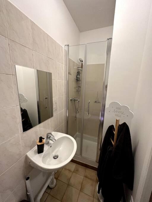 Apartament La Tete Dans Les Nuages Arcueil Zewnętrze zdjęcie